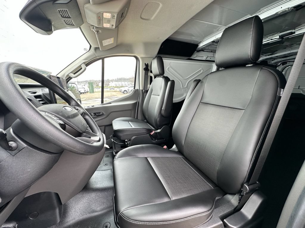 New 2026 Ford Transit 250 Low Roof AWD w/ Load Area Protection Package image 15