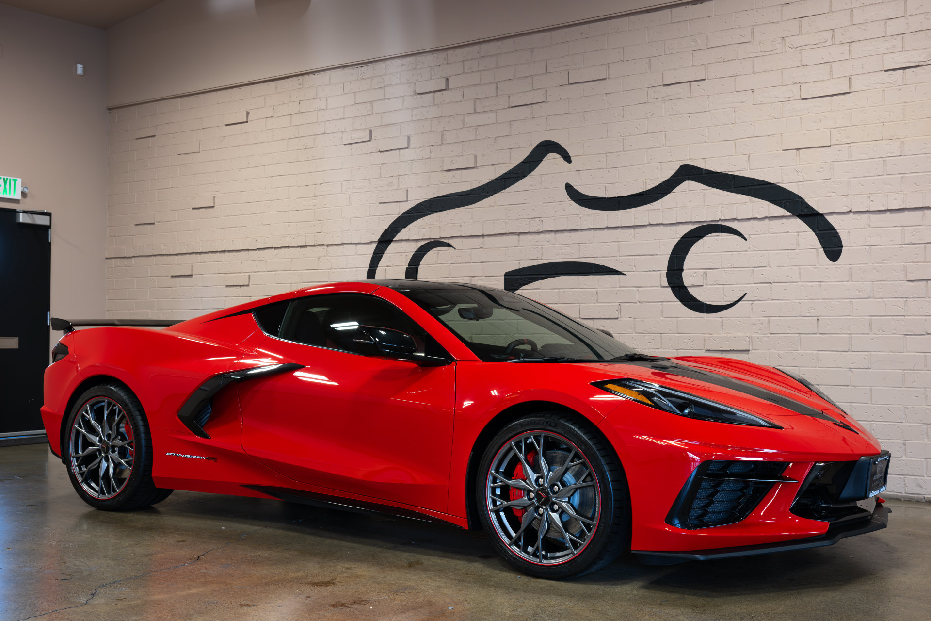 Used 2025 Chevrolet Corvette Stingray Premium Cpe w/ Z51 Performance Package RWD image 3