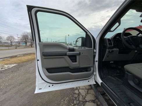 Used 2019 Ford F150 XLT w/ Trailer Tow Package image 20