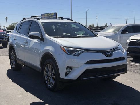 Used 2018 Toyota RAV4 Limited image 20