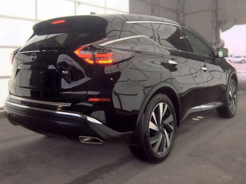 Used 2024 Nissan Murano SL FWD image 2