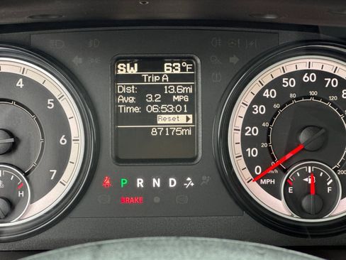 Used 2017 RAM 1500 Tradesman w/ Power & Remote Entry Group image 18