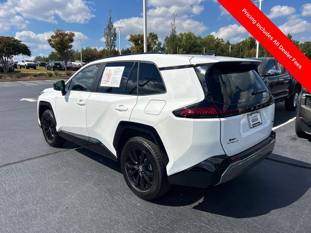 Used 2026 Toyota RAV4 SE w/ Convenience Package FWD image 18
