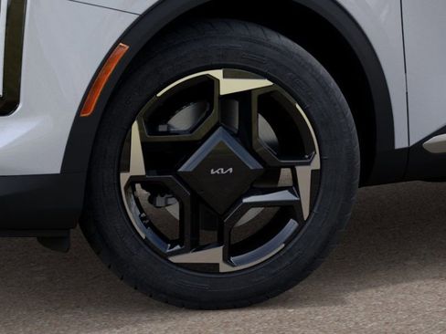 New 2026 Kia Sportage EX AWD/4WD image 9