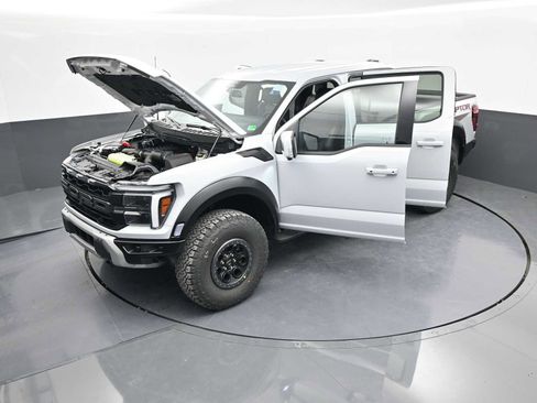 Used 2025 Ford F150 Raptor image 74