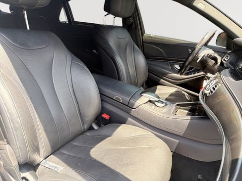 Used 2017 Mercedes-Benz S 550 4MATIC Sedan image 28