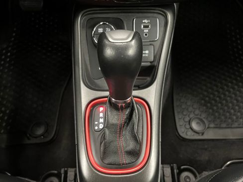 Used 2018 Jeep Compass Trailhawk image 15