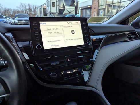 Used 2023 Toyota Camry XLE image 20