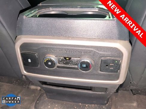 Used 2023 Ford Expedition Max XLT image 13