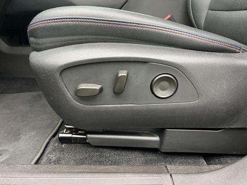 Used 2024 Chevrolet Equinox EV RS image 11