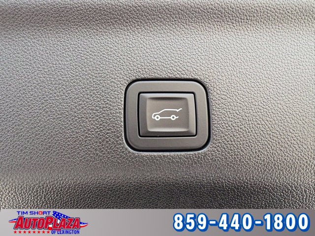 Used 2024 GMC Yukon AT4 w/ LPO, Floor Liner Package AWD/4WD image 39