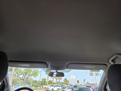 Used 2013 Honda Odyssey LX image 18
