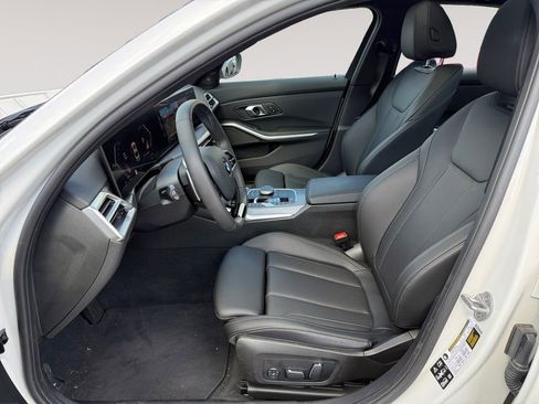 Used 2025 BMW 330i xDrive Sedan w/ M Sport Package image 2