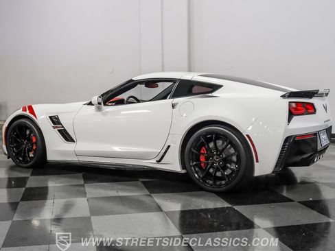 Used 2019 Chevrolet Corvette Grand Sport image 8
