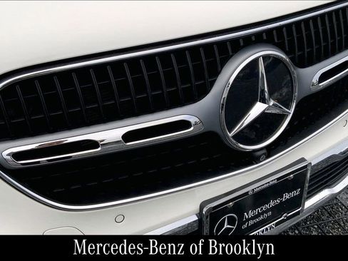 Certified 2023 Mercedes-Benz GLC 300 GLC 300 image 32