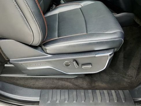 Used 2021 Ford F150 Lariat w/ Equipment Group 502A High AWD/4WD image 40