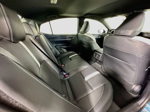 Certified 2025 Toyota Camry SE w/ Convenience Package AWD/4WD image 30