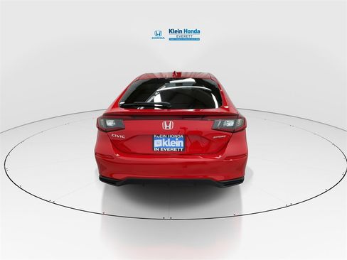 Certified 2025 Honda Civic Sport image 9