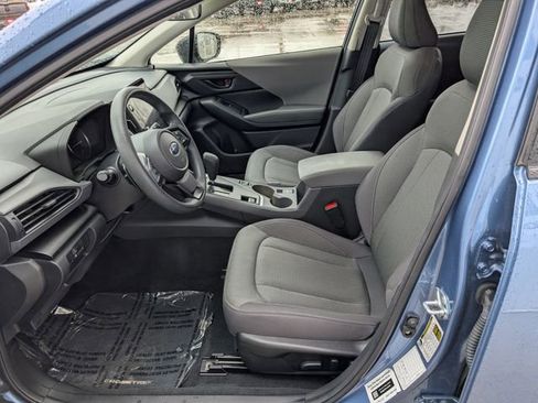 Used 2024 Subaru Crosstrek 2.0i Premium AWD/4WD image 3
