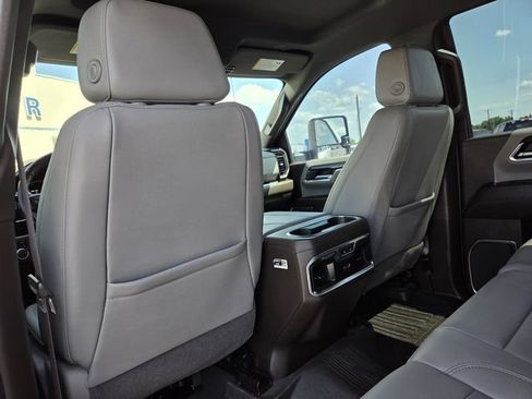 Used 2024 GMC Sierra 2500 SLT w/ Texas SLT Premium Package AWD/4WD image 31