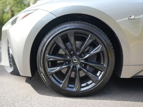 Used 2023 Lexus IS 350 F Sport image 9