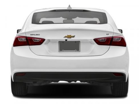 Used 2017 Chevrolet Malibu LT image 8