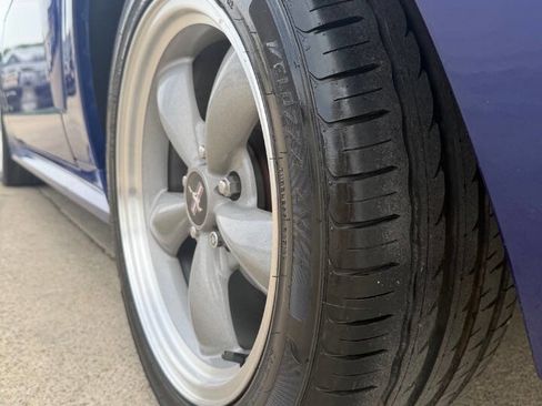 Used 2002 Ford Mustang GT RWD image 9