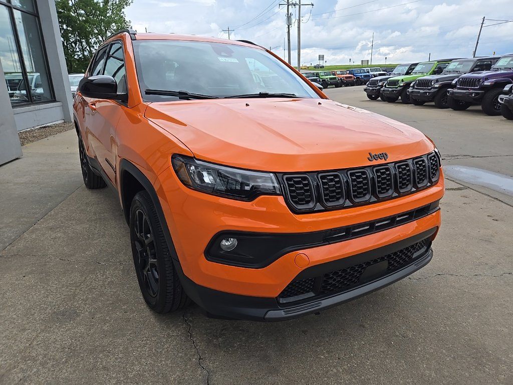 New 2026 Jeep Compass Latitude AWD/4WD image 13