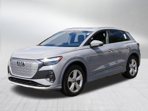 Used 2022 Audi Q4 e-tron Premium Plus w/ Premium Plus AWD/4WD image 3