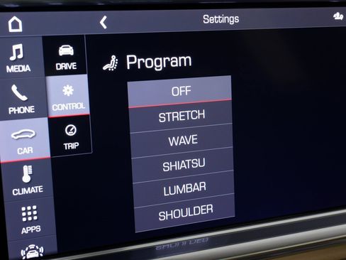 Used 2021 Porsche Panamera 4 image 57