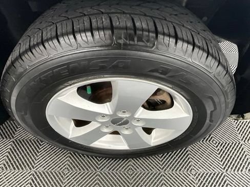Used 2013 Dodge Journey SE FWD image 30