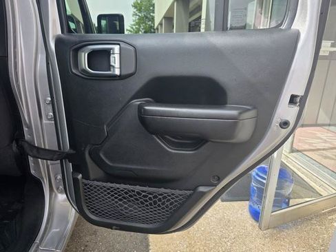 Used 2020 Jeep Wrangler Unlimited Sport S AWD/4WD image 21