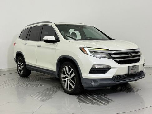 Used 2016 Honda Pilot Elite image 7