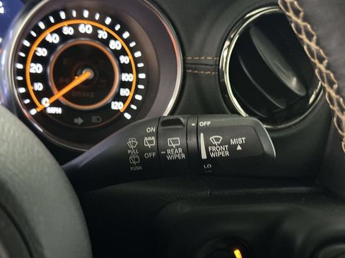 Used 2021 Jeep Wrangler Unlimited Sahara AWD/4WD image 54