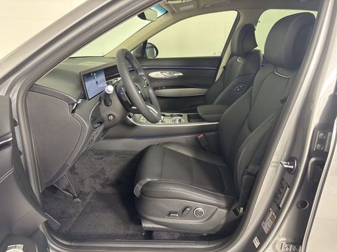 New 2026 Genesis GV70 2.5T Select AWD/4WD image 16