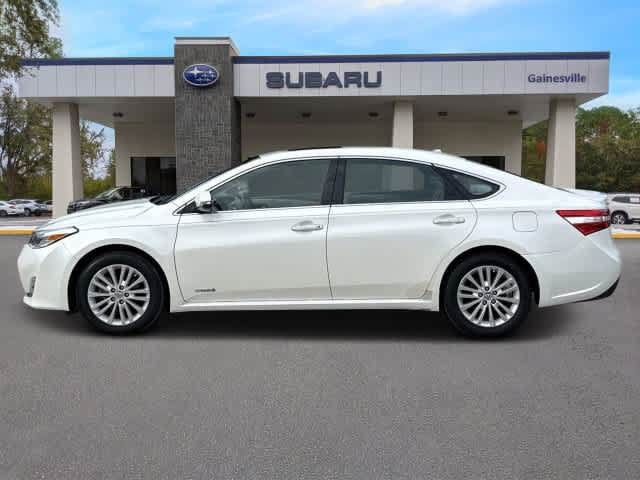 Used 2013 Toyota Avalon XLE Touring FWD image 3