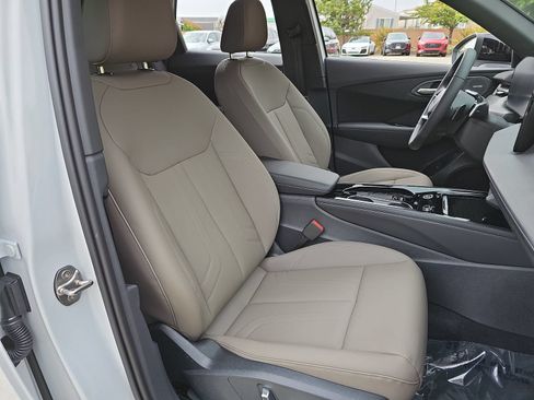 New 2026 Audi Q3 quattro 2.0T AWD/4WD image 10