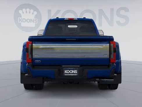 New 2026 Ford F450 Platinum w/ Platinum Plus Package image 7