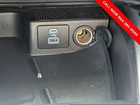 Used 2022 Ford Escape SEL w/ Technology Package image 25