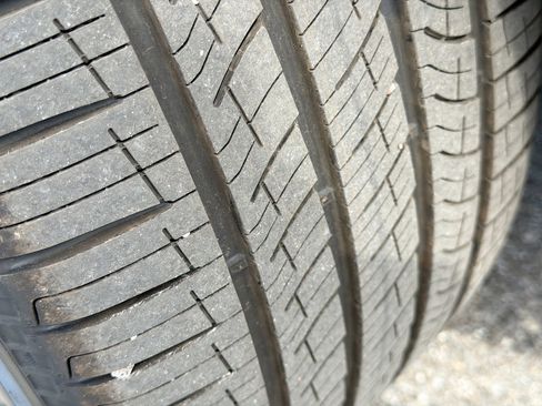 New 2026 Land Rover Range Rover Sport SE image 9