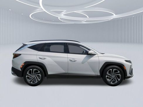New 2026 Hyundai Tucson Limited AWD/4WD image 7