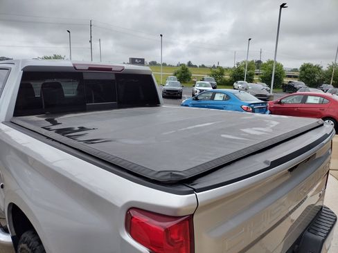 Used 2020 Chevrolet Silverado 1500 RST w/ All-Star Edition image 12