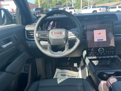 New 2026 GMC Terrain AT4 w/ Convenience Package III image 25