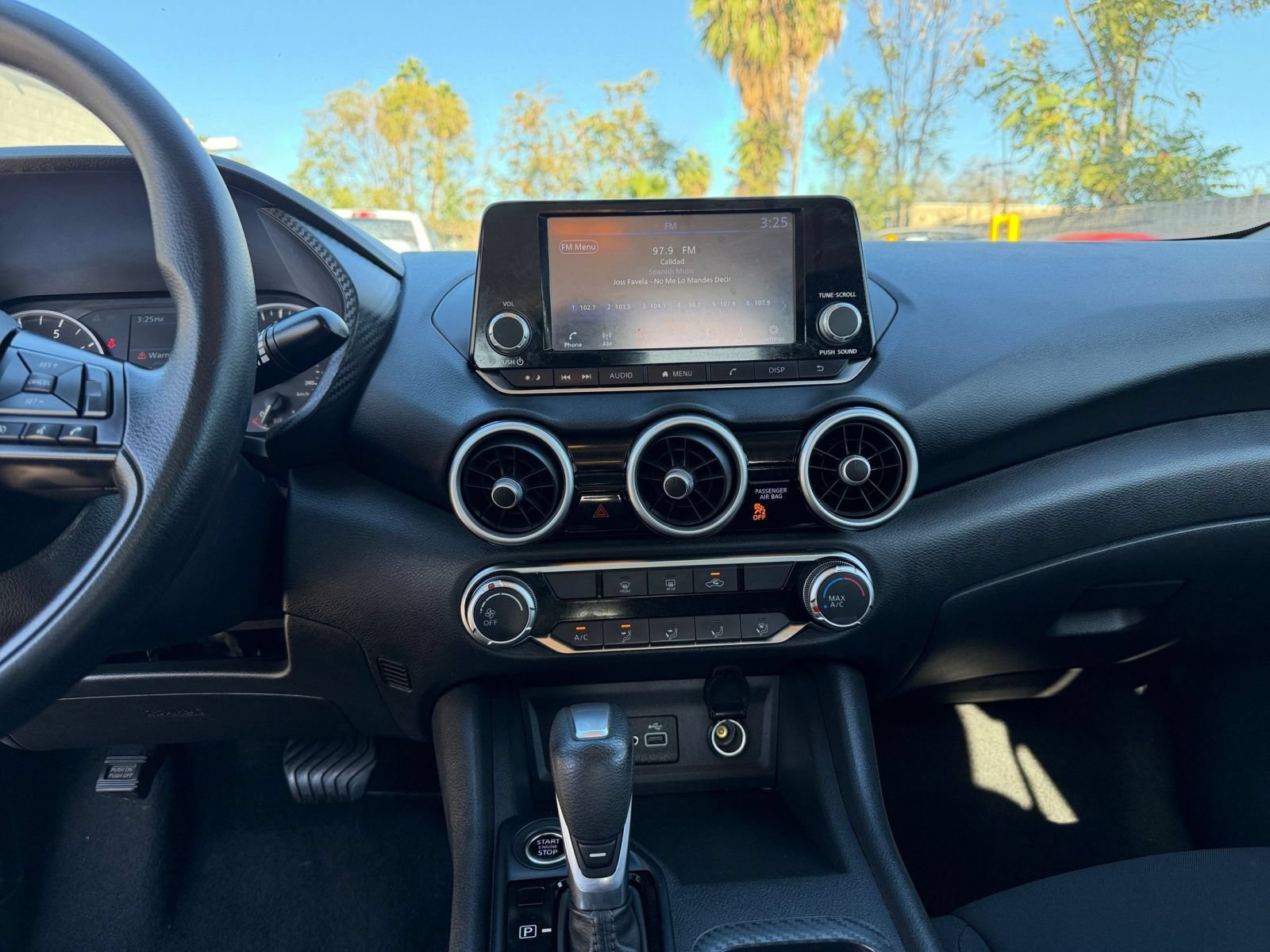 Used 2025 Nissan Sentra S FWD image 16