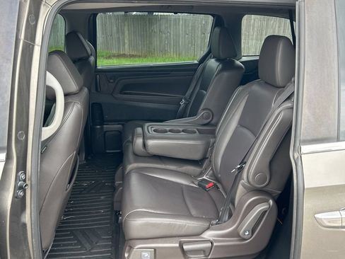 Used 2018 Honda Odyssey EX-L image 13