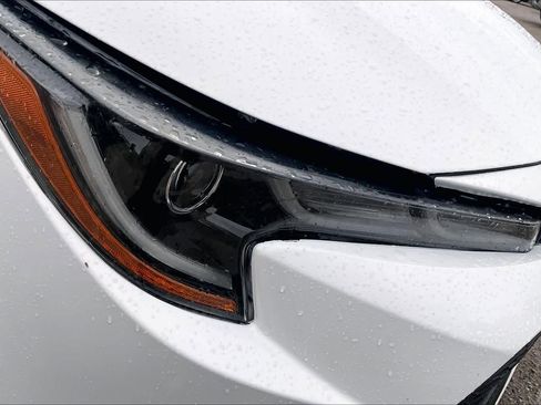 Used 2020 Toyota Corolla LE w/ Carpet Mat Package (TMS) FWD image 27