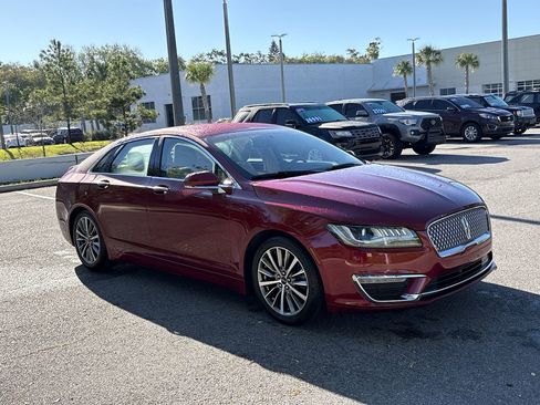 Used 2017 Lincoln MKZ Select image 9