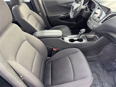 Used 2023 Chevrolet Malibu LT image 6