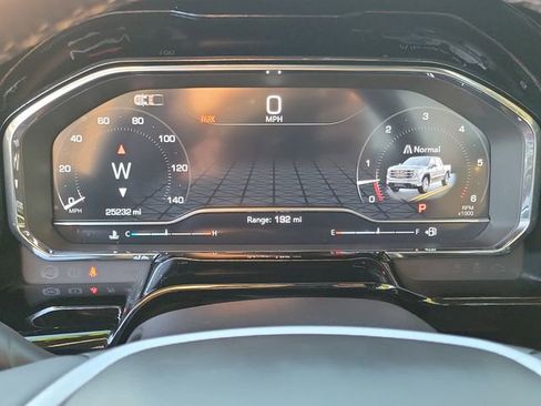 Used 2025 GMC Sierra 1500 SLT w/ SLT Premium Package image 7