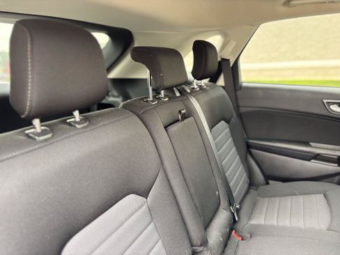 Used 2019 Ford Edge SE AWD/4WD image 18
